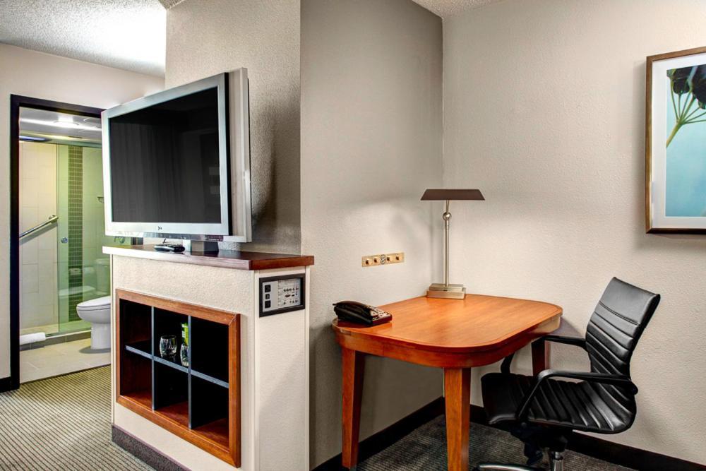 Hyatt Place Atlanta Buckhead photo 7