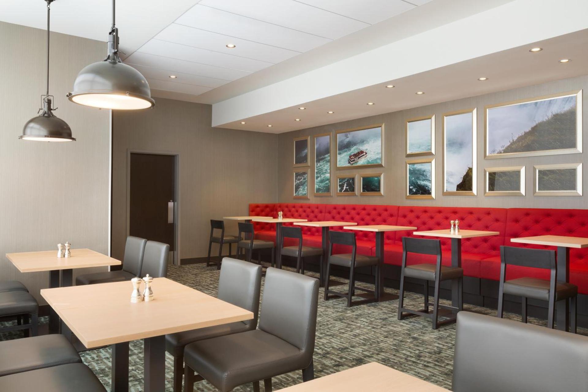 Hyatt Place Niagara Falls photo 16