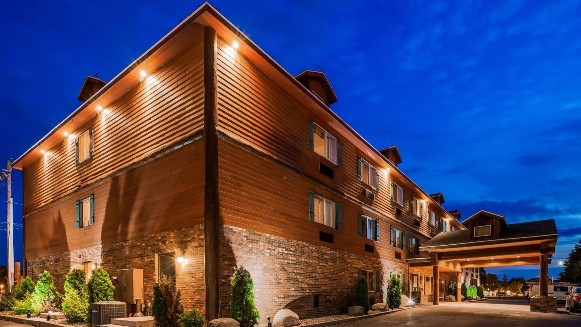 Best Western Plus Concord Inn photo 2