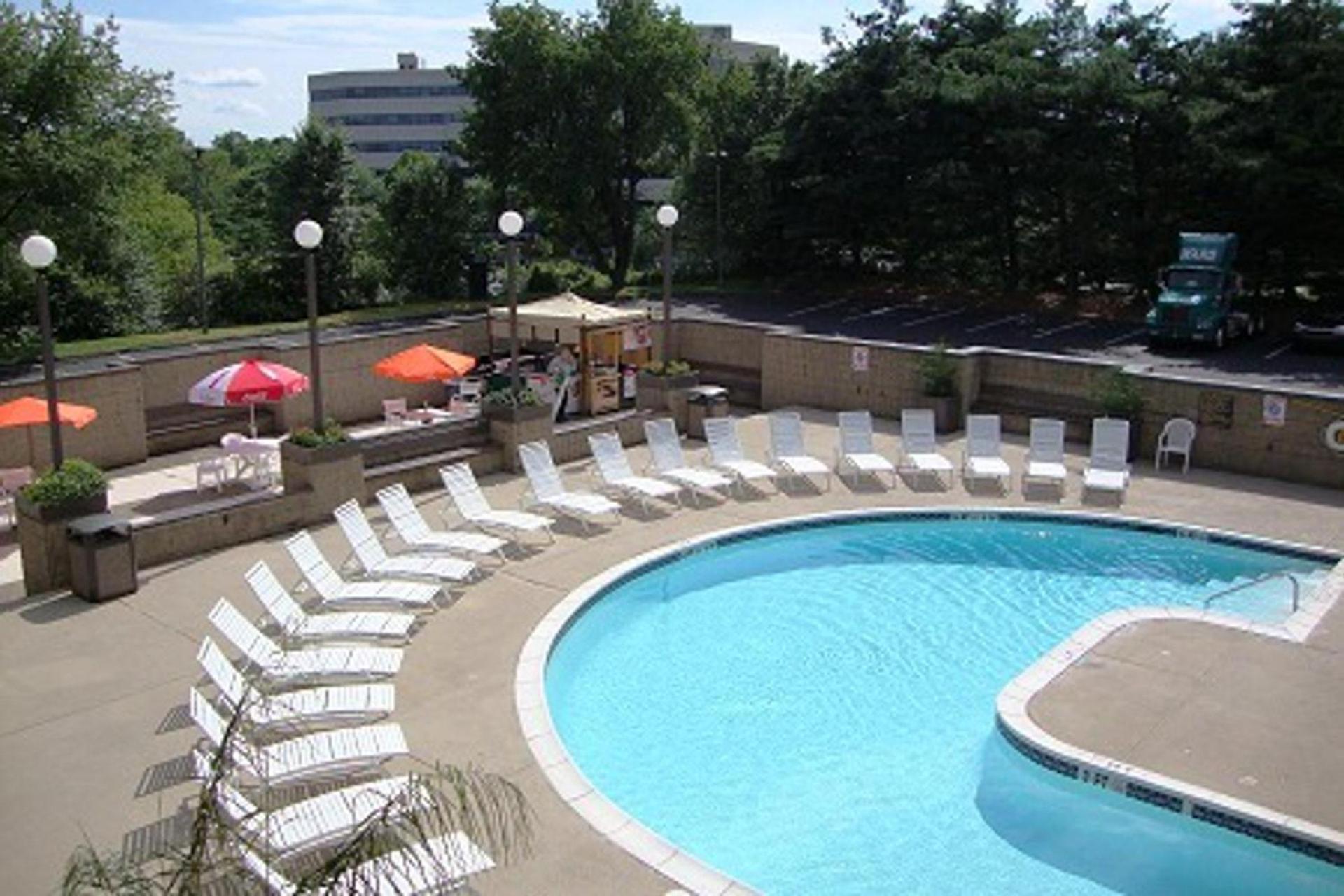 Radisson Hotel Philadelphia Northeast photo 11