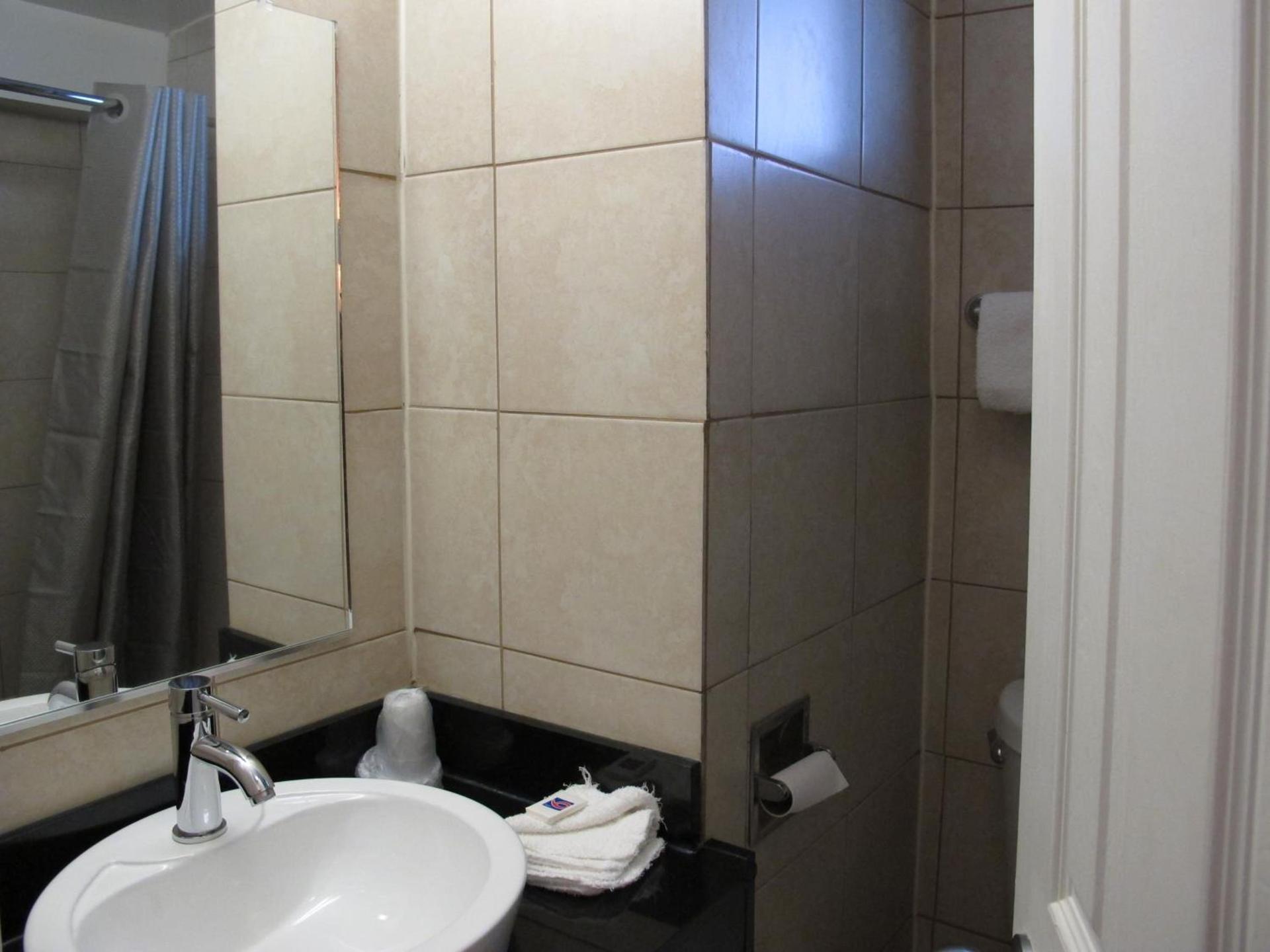 Motel 6 Baltimore MD photo 17