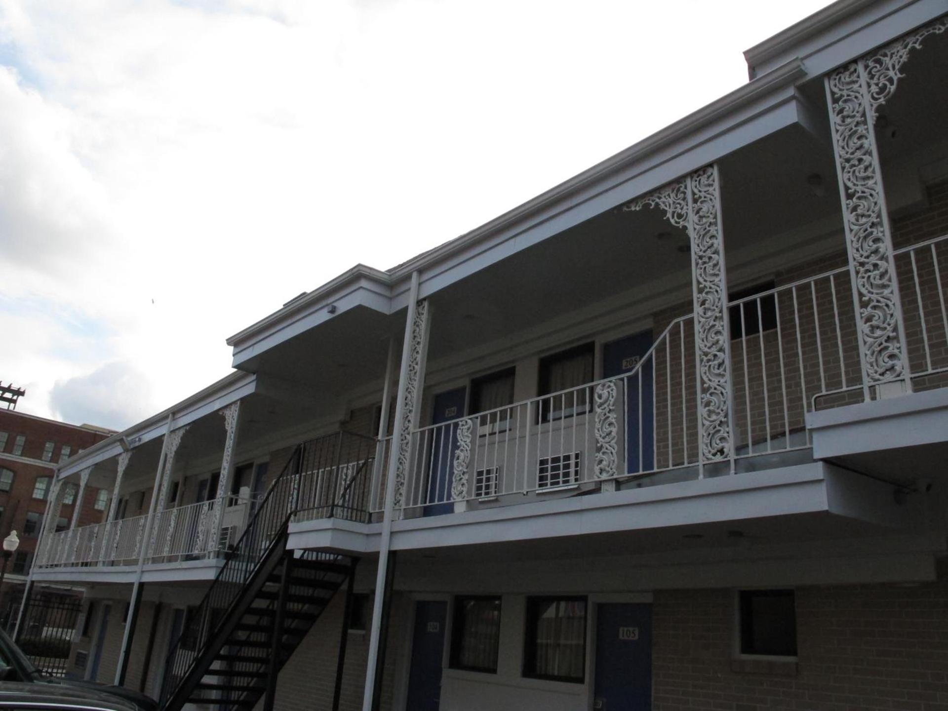 Motel 6 Baltimore MD photo 27