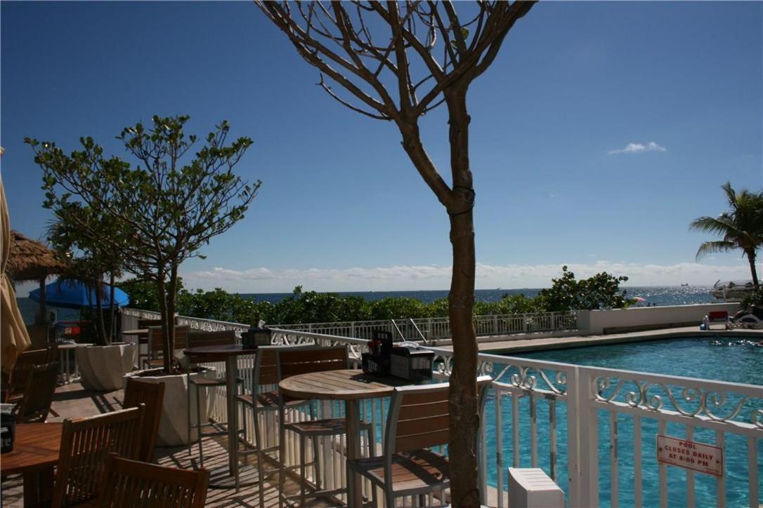 Oceanview on SAND located in Ocean Manor Resort Fort Lauderdale Beach 2 bed 2 bath spacious corner unit partial ocean view photo 28