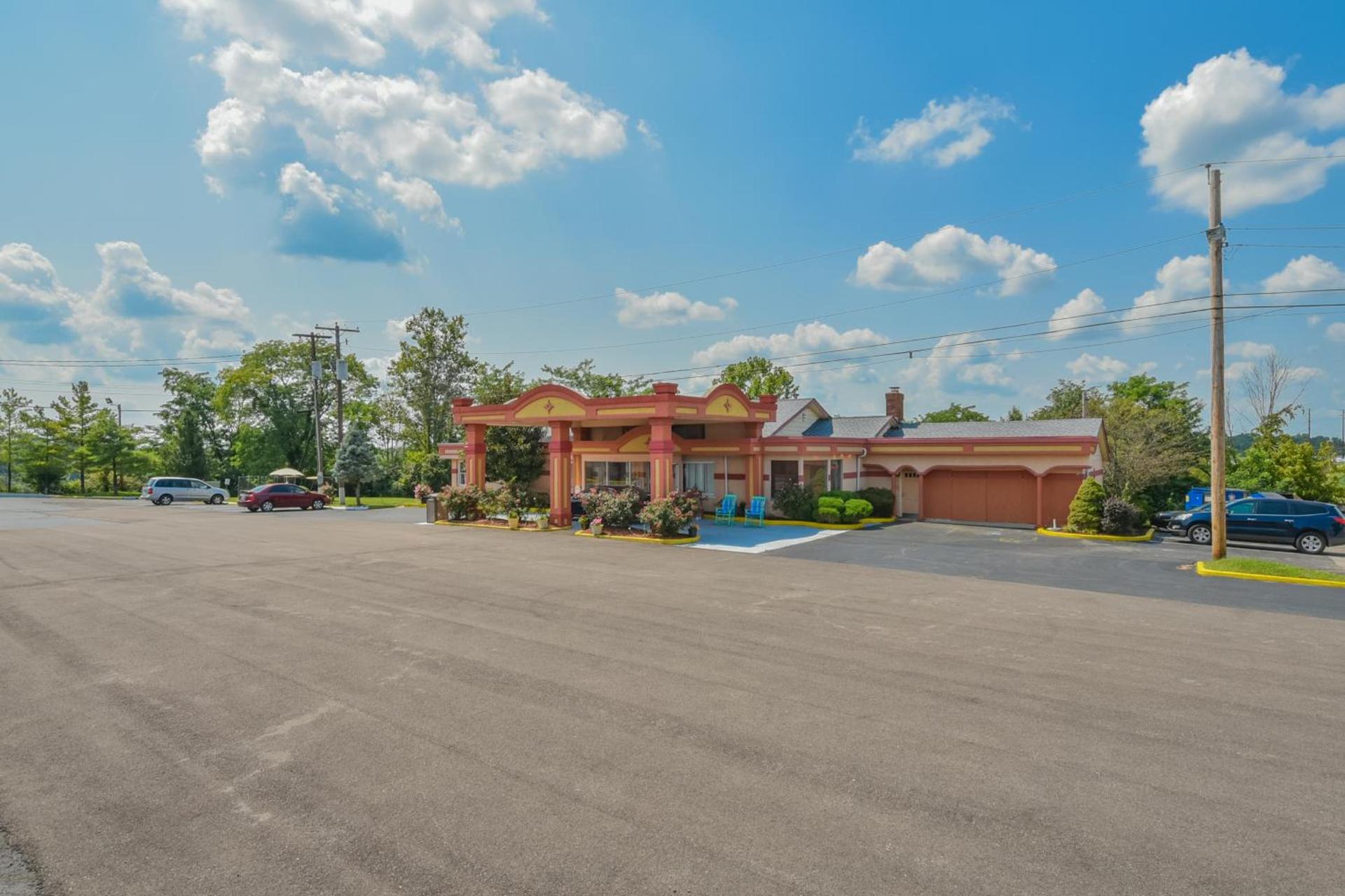 Americas Best Value Inn & Suites Williamstown photo 17