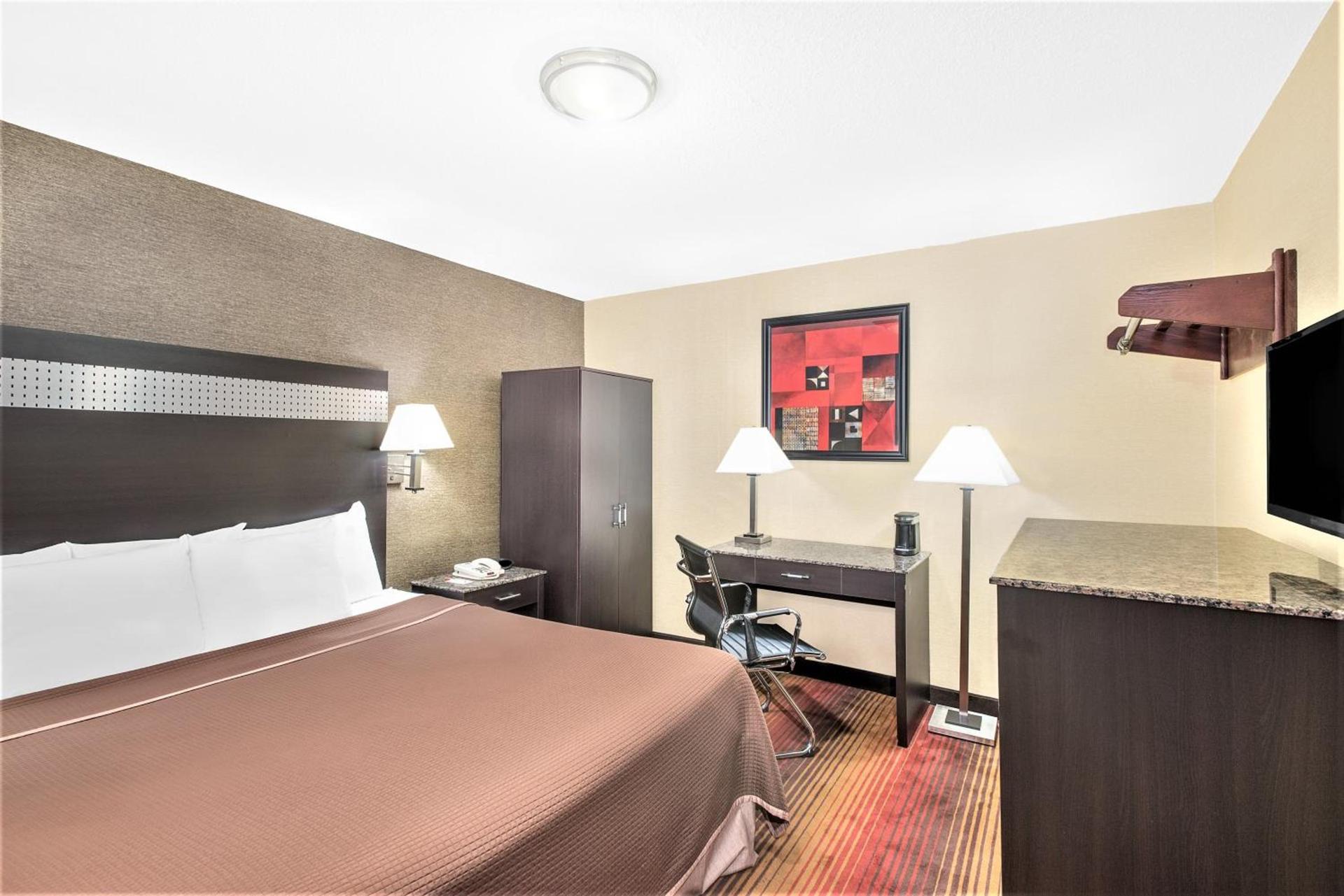 Spark by Hilton Clifton photo 6