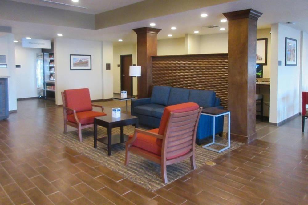 Comfort Suites Denver International Airport photo 16