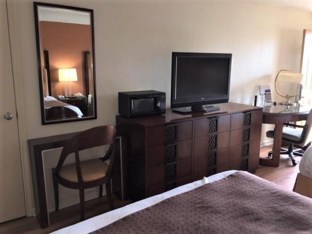 Royal Inn photo 5