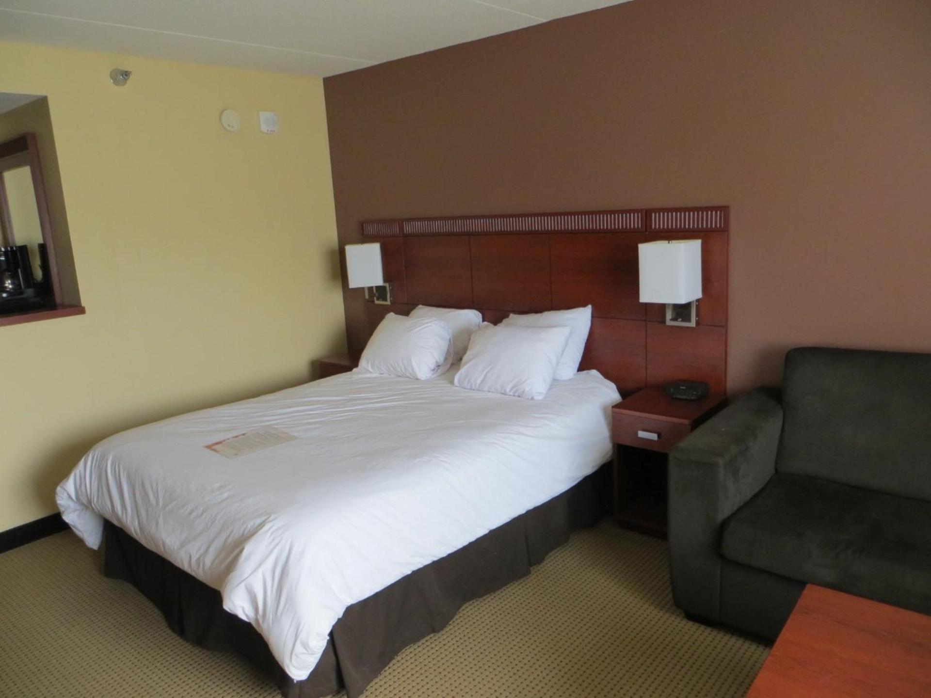 Canad Inns Destination Center Grand Forks photo 6