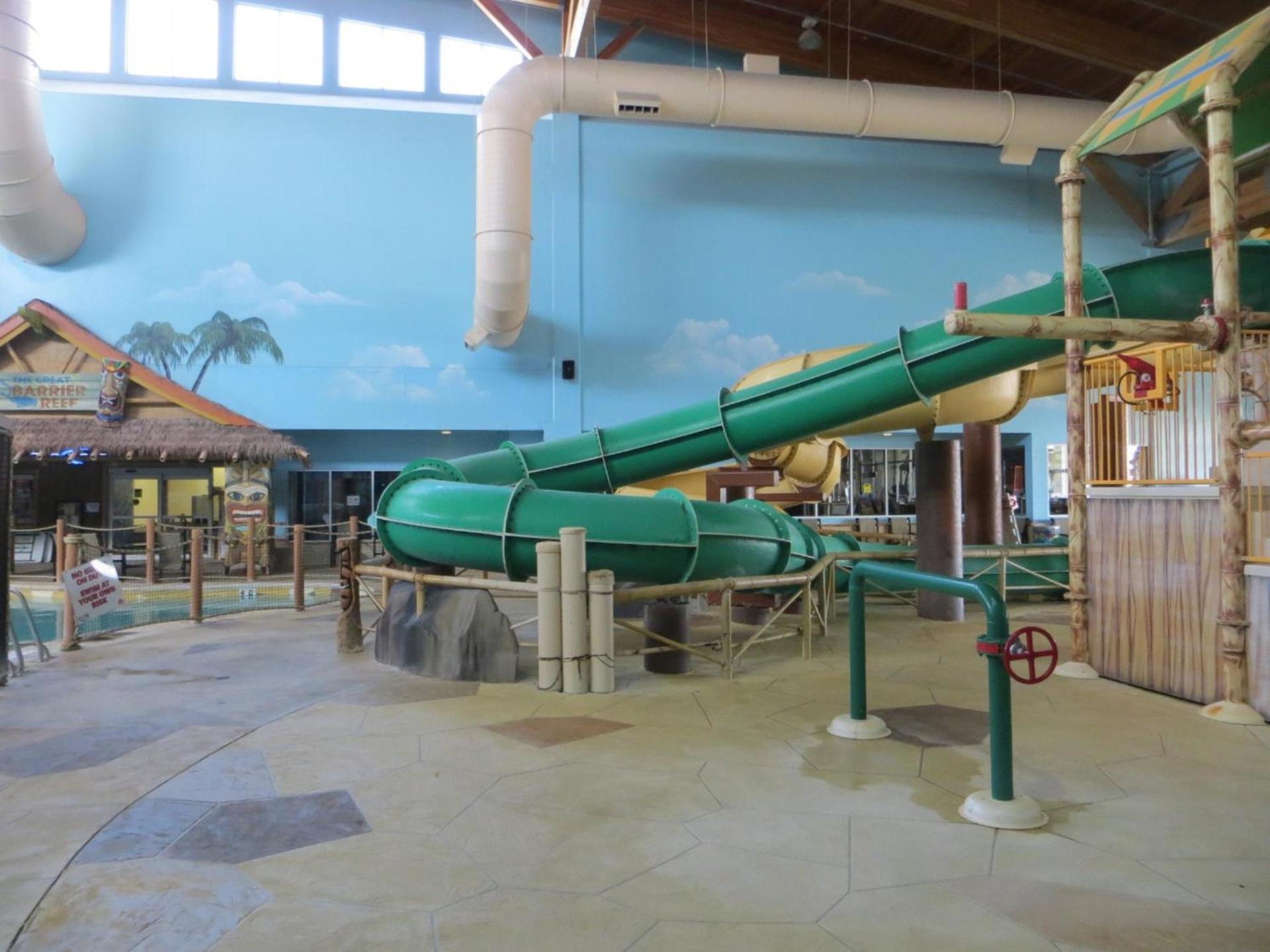 Canad Inns Destination Center Grand Forks photo 3