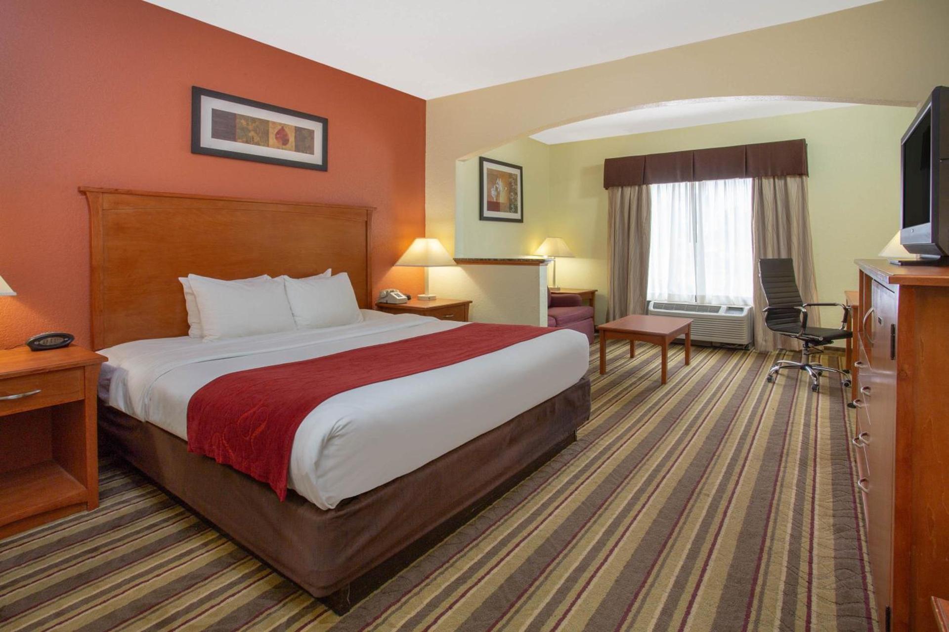 Baymont by Wyndham Marion photo 43