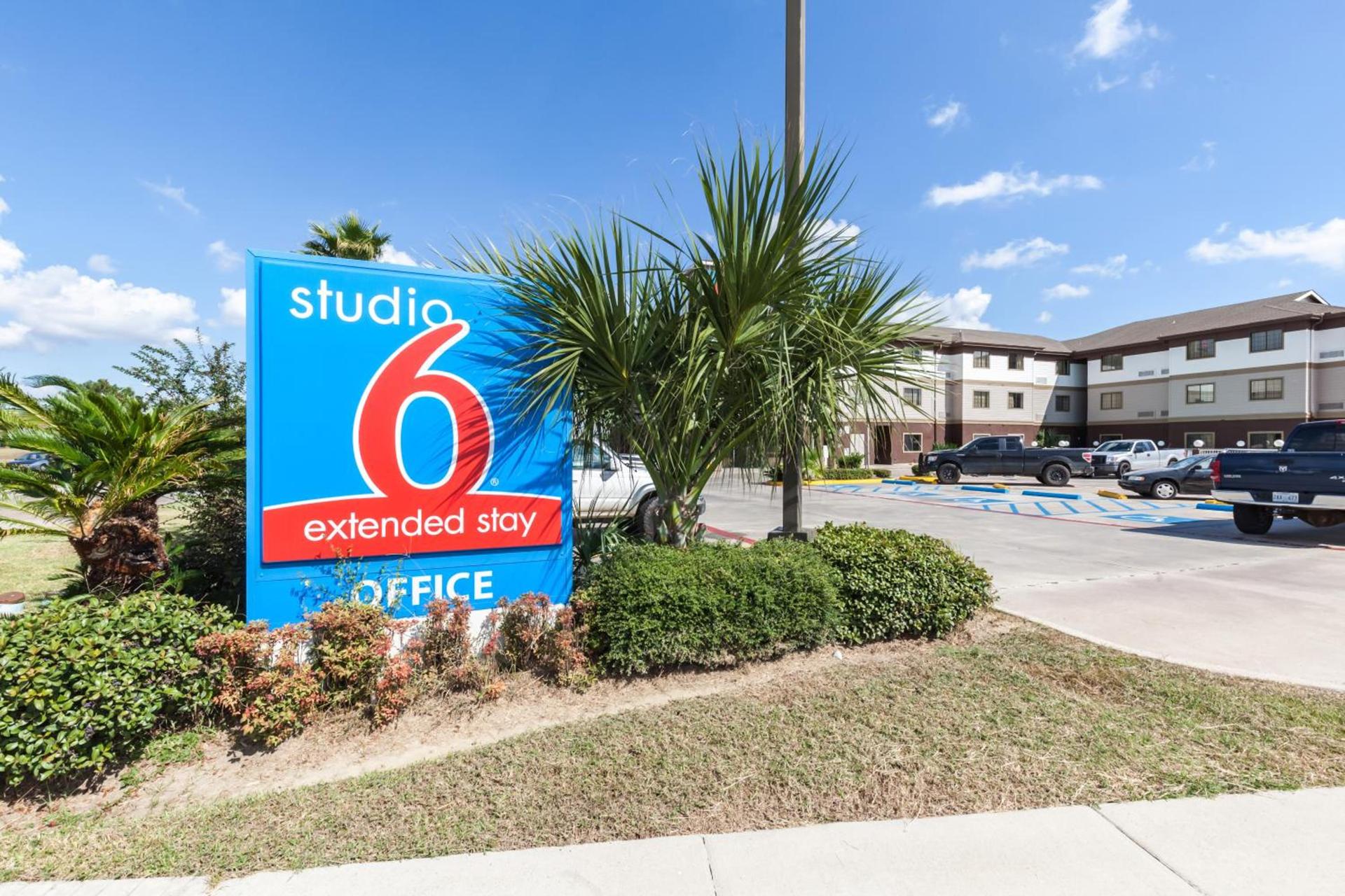 Studio 6-Port Arthur, TX - SE photo 30