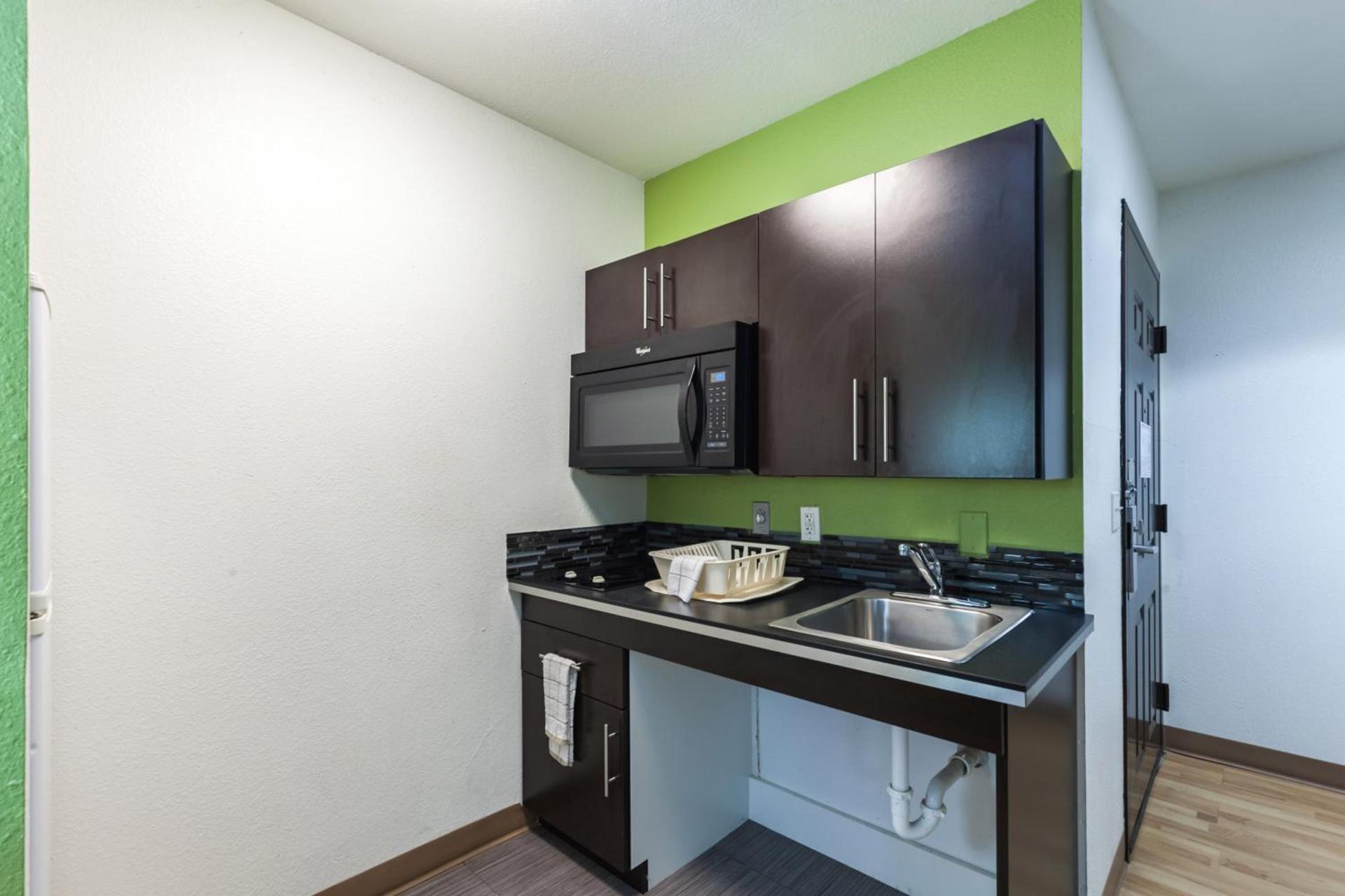 Studio 6-Port Arthur, TX - SE photo 47