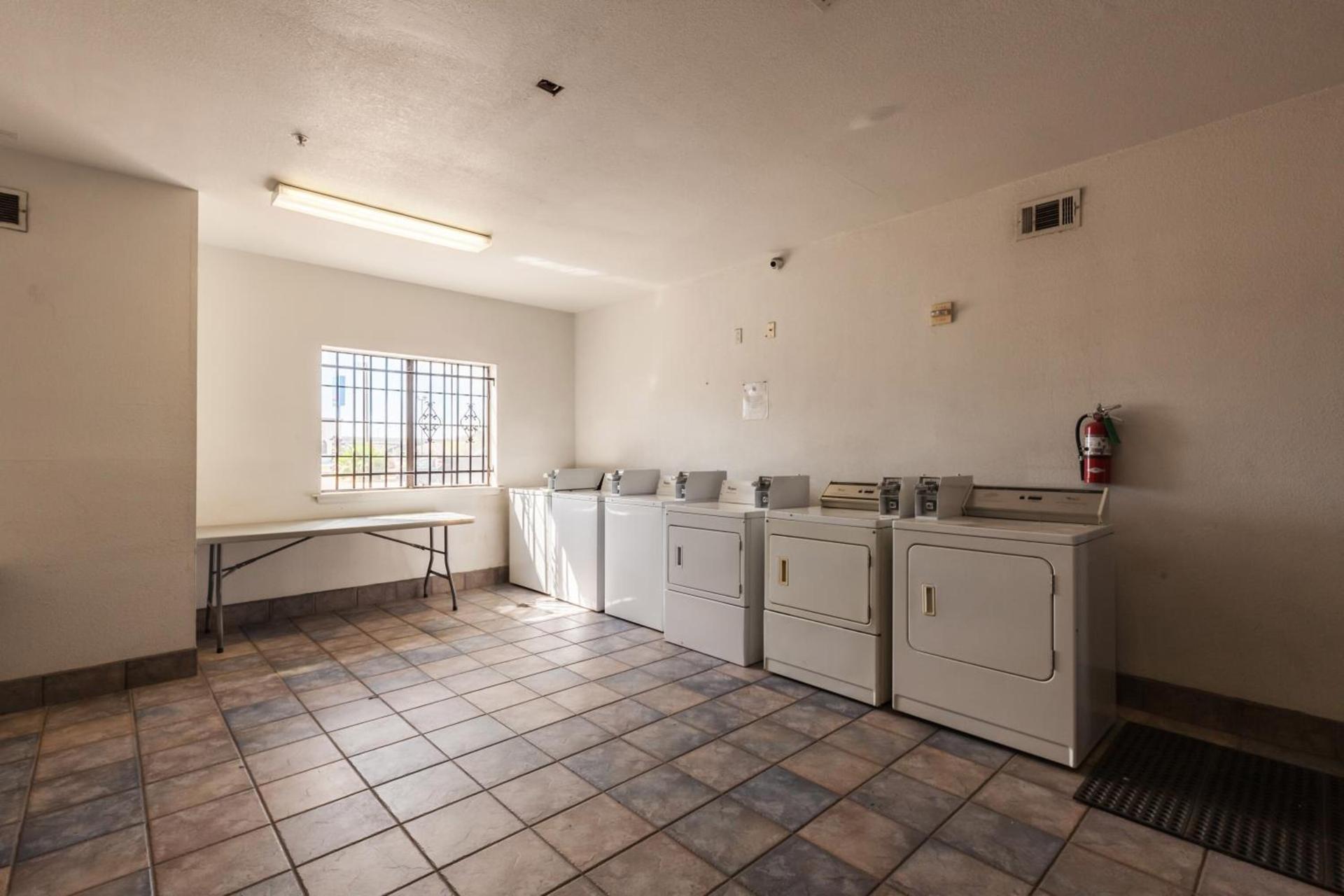 Studio 6-Port Arthur, TX - SE photo 48