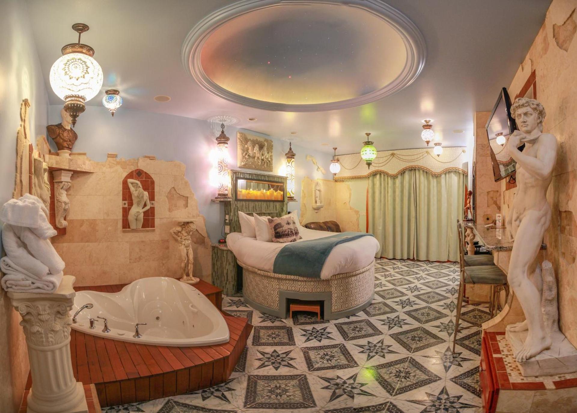 Adventure Suites photo 24