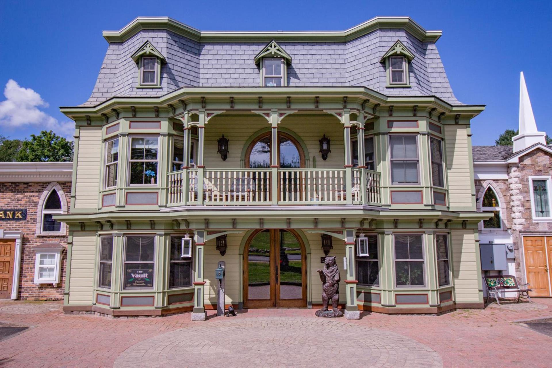 Adventure Suites photo 1