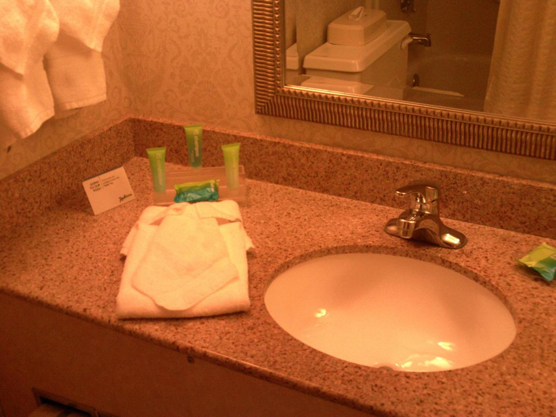 Radisson Hotel Philadelphia Northeast photo 21