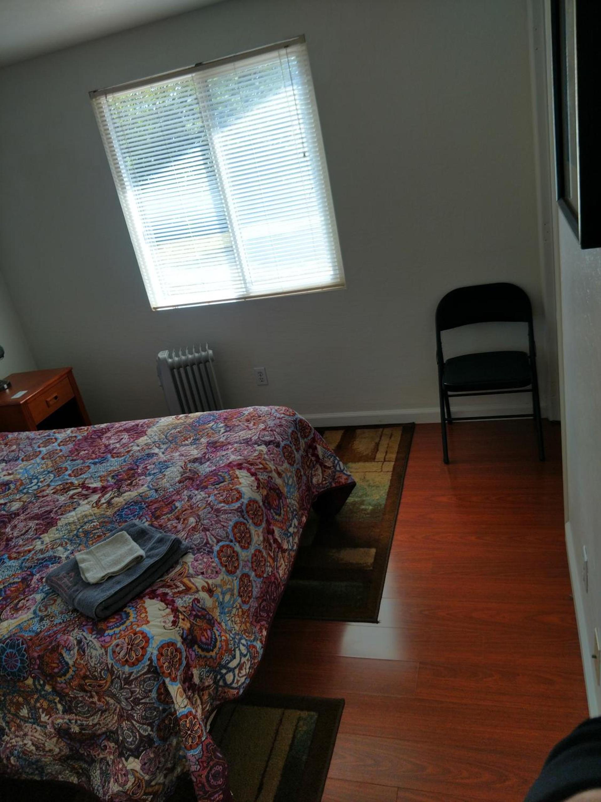 Lakeside Hostel & Guest House photo 23