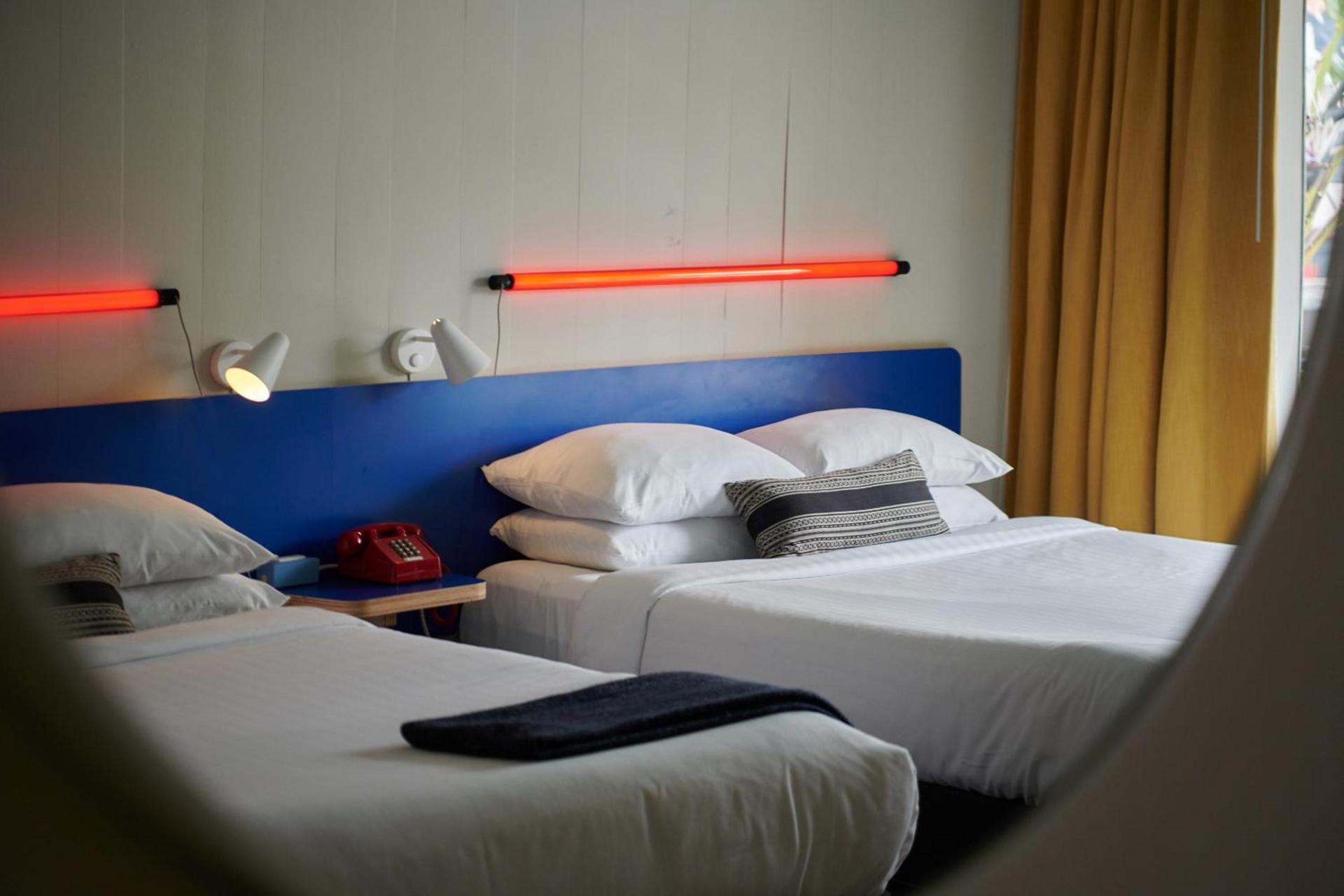 Phoenix Hotel photo 11