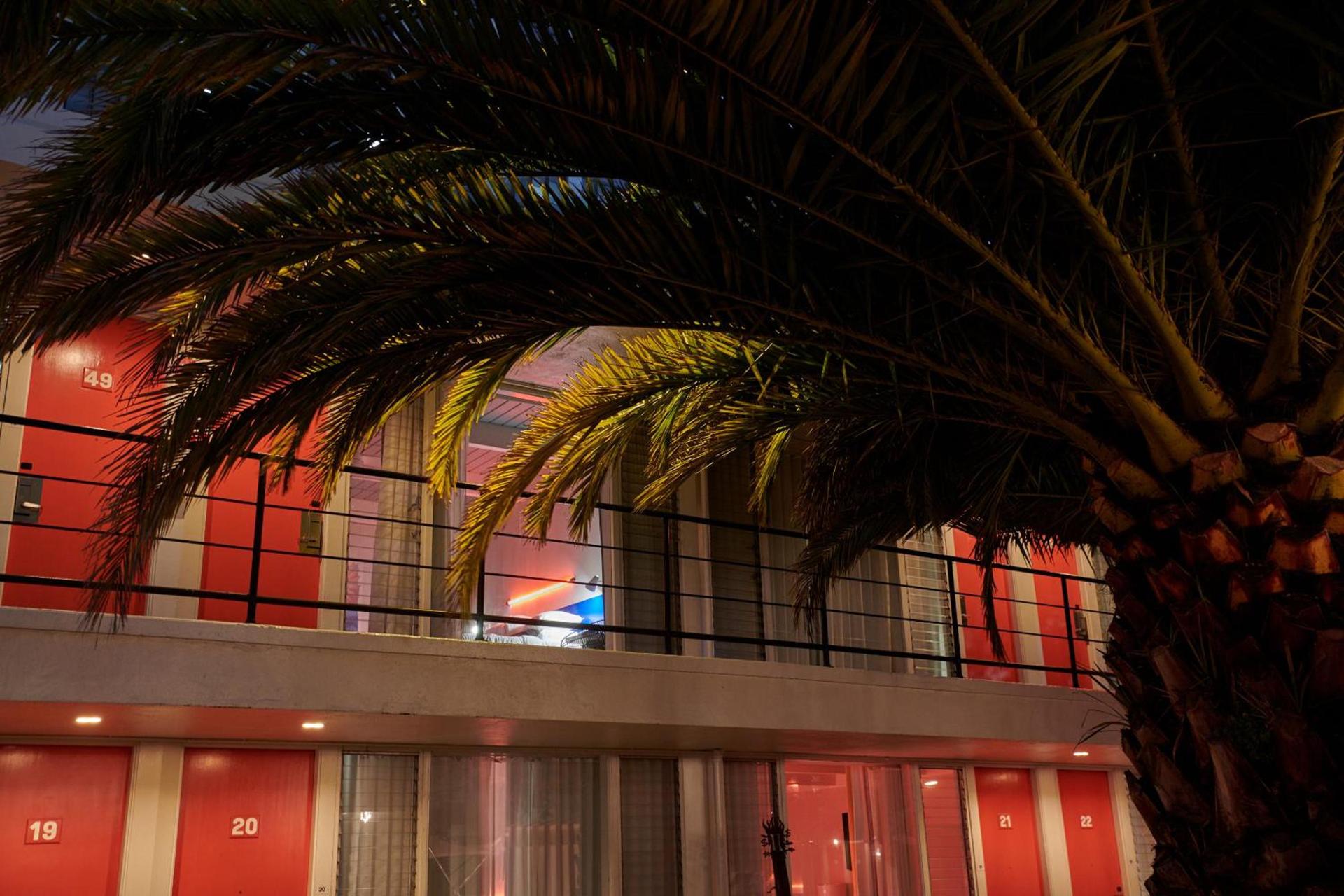 Phoenix Hotel photo 1