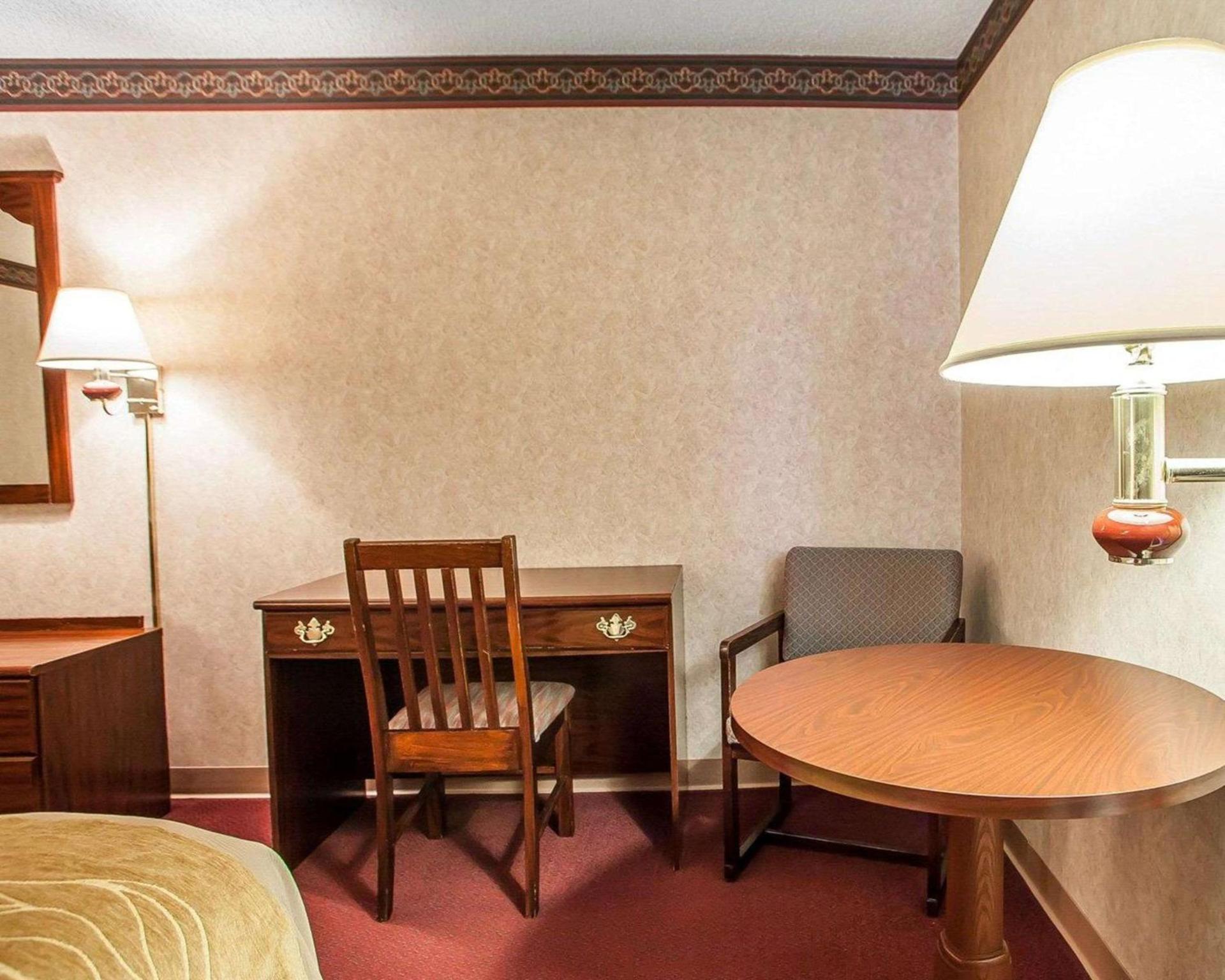 Quality Inn Midway photo 14