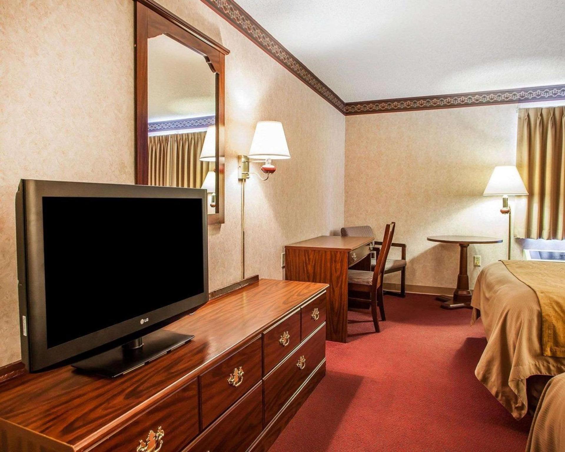 Quality Inn Midway photo 10