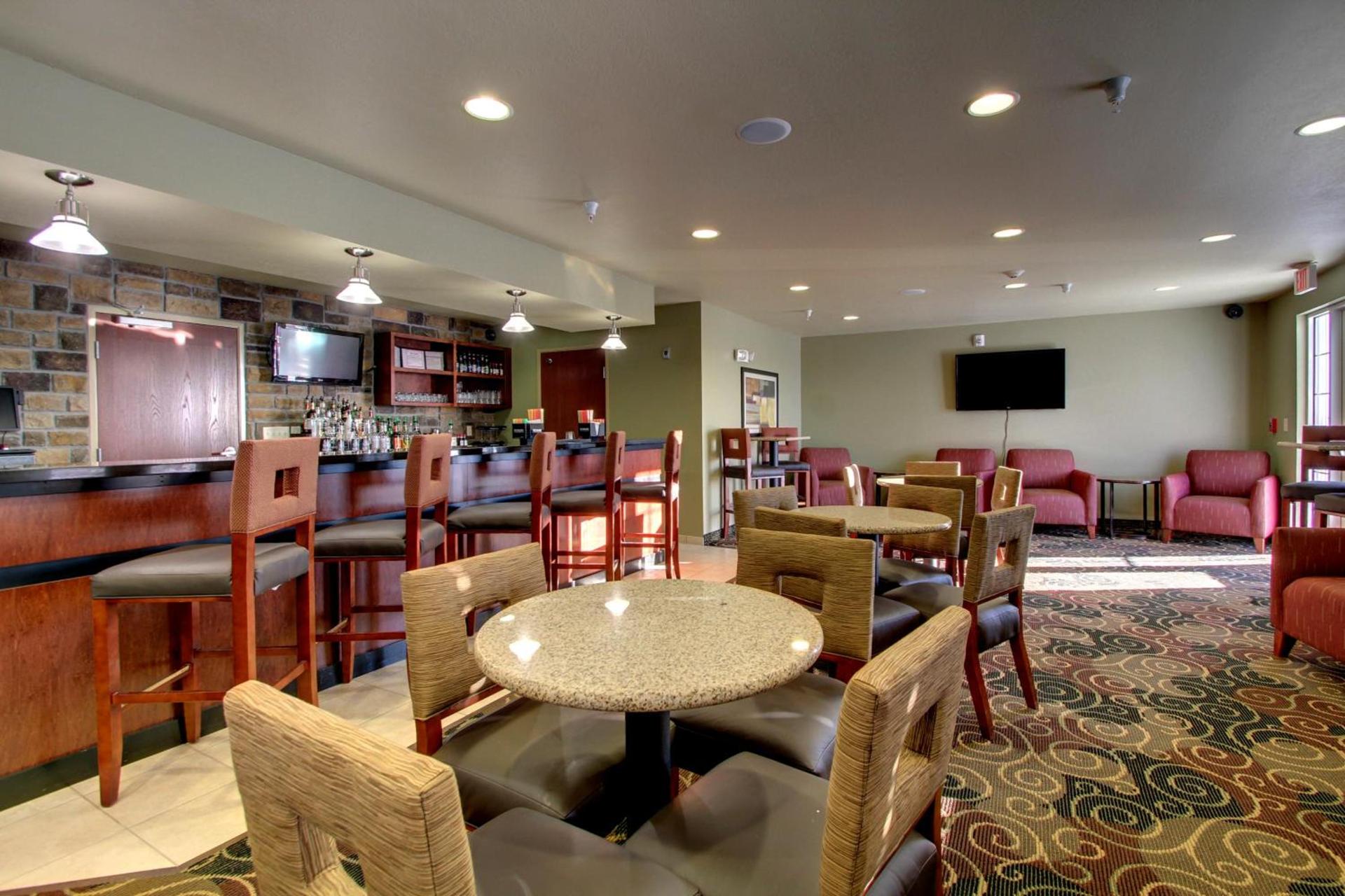 Cobblestone Inn & Suites - Bottineau photo 28