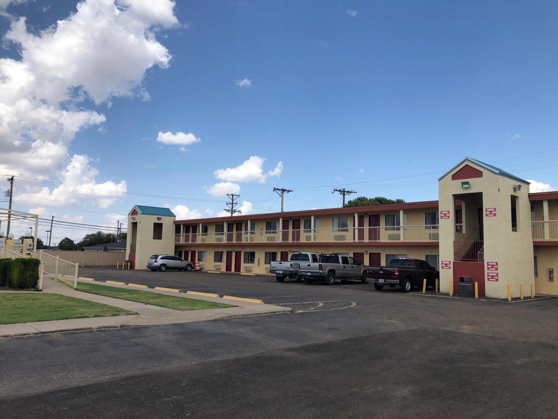Lone Star Inn photo 11