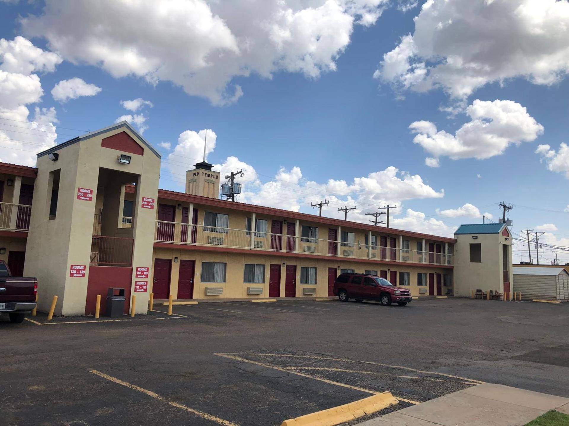 Lone Star Inn photo 9