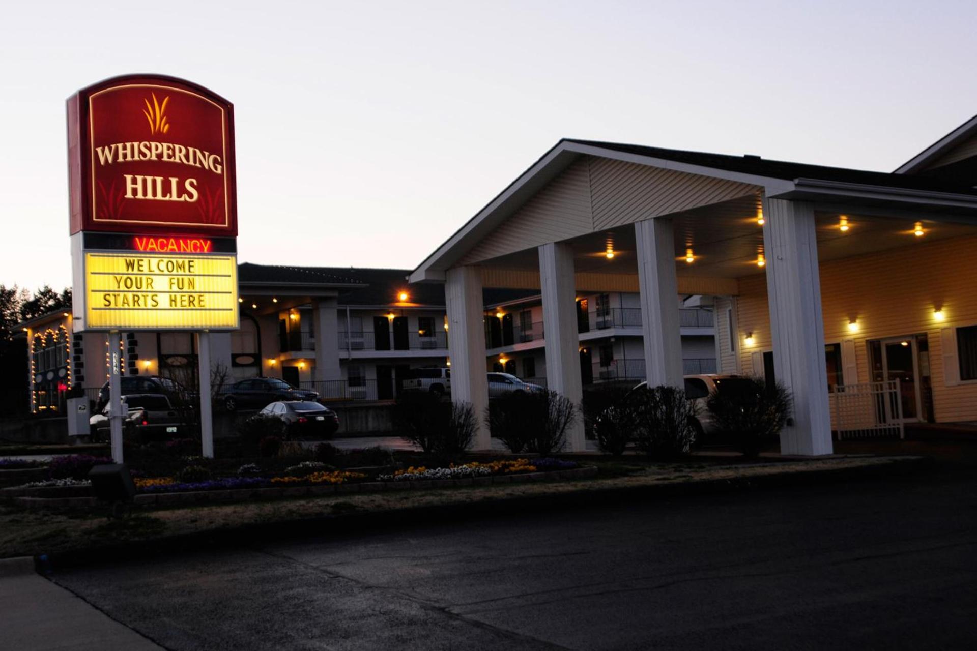 Whispering Hills Inn photo 11