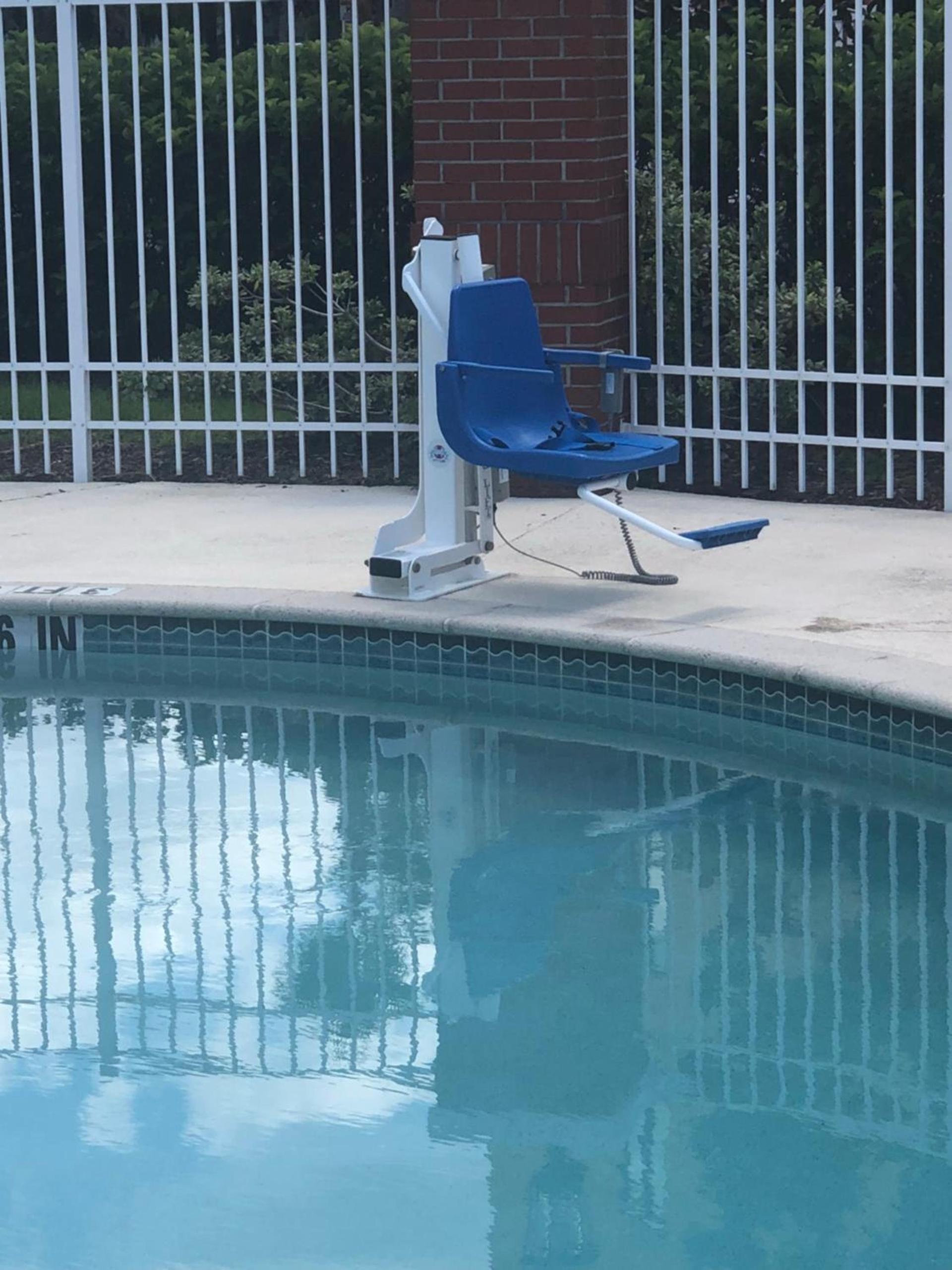 Country Inn & Suites by Radisson, Tampa-Brandon, FL photo 54