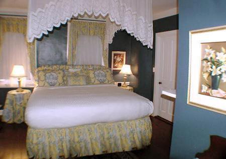 Clarkeston Inn photo 3