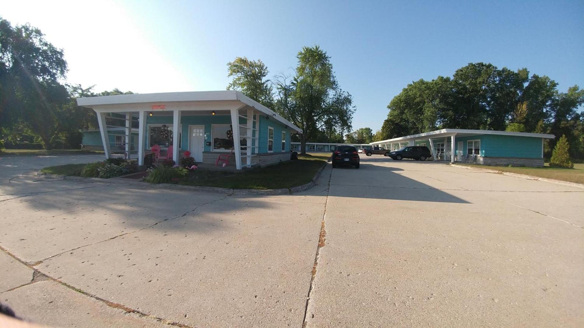 Motel 57 photo 39