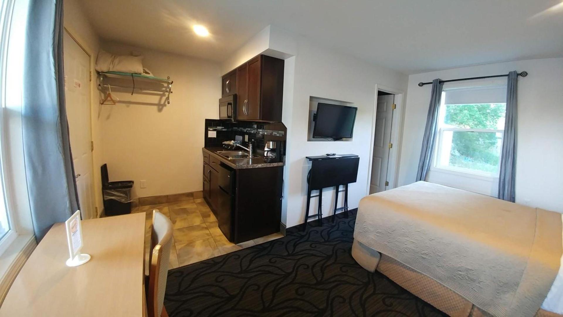 Motel 57 photo 28