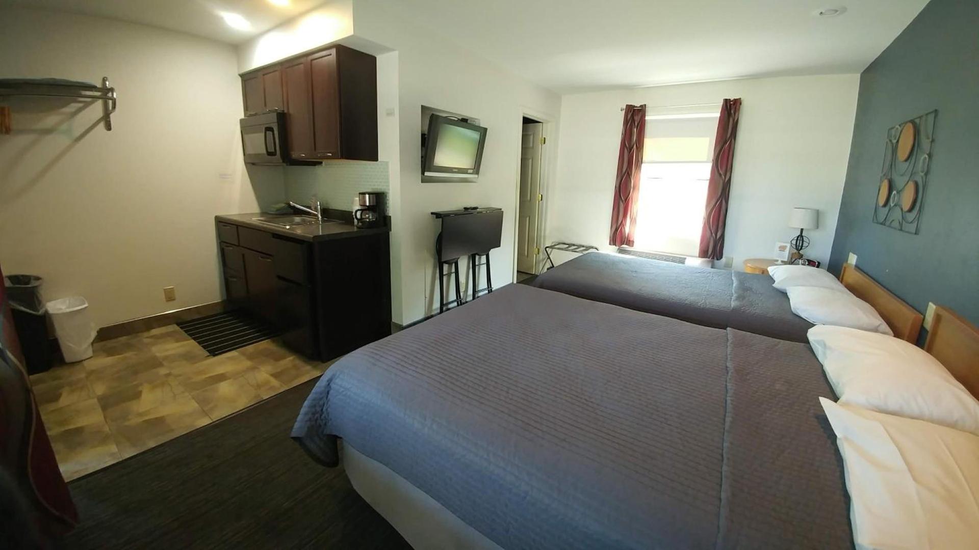 Motel 57 photo 12