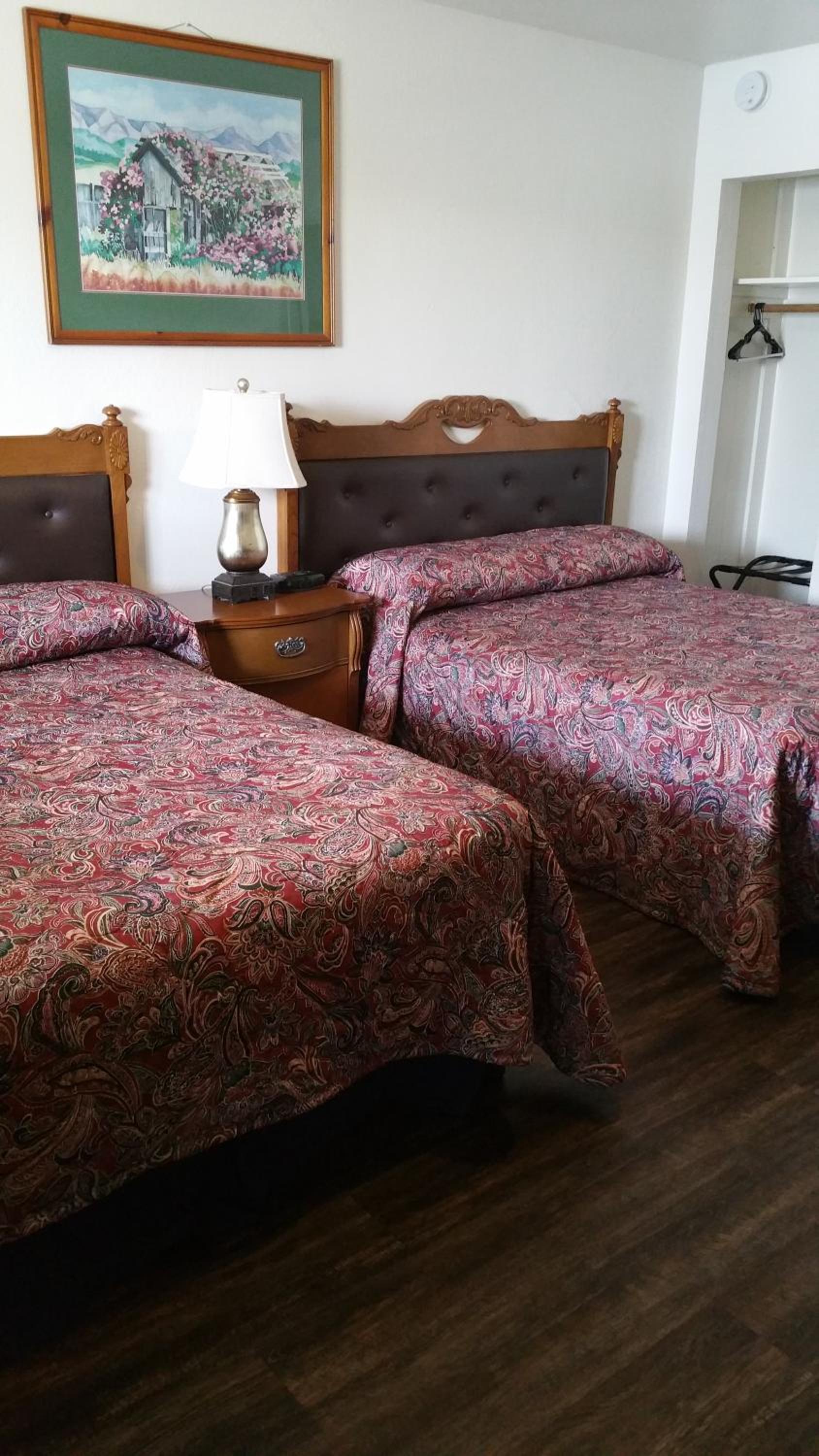 Ontario Inn photo 22