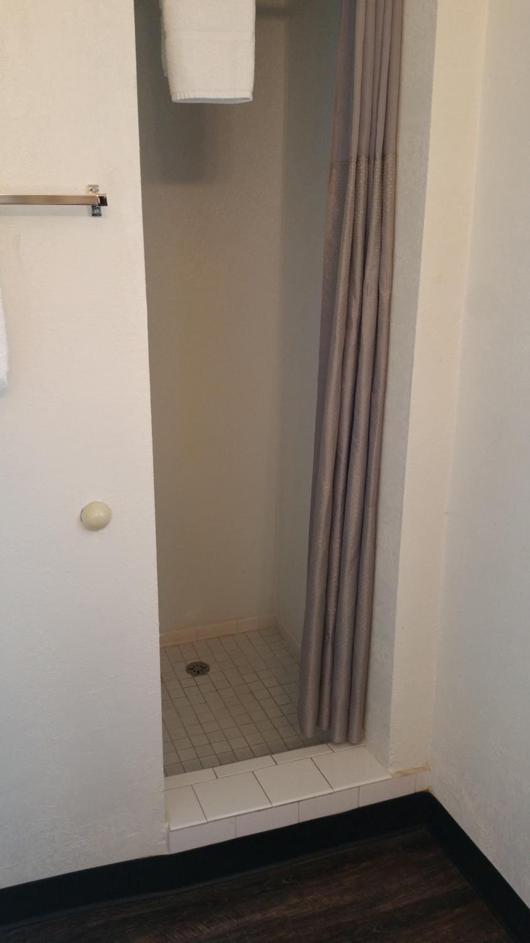 Ontario Inn photo 9