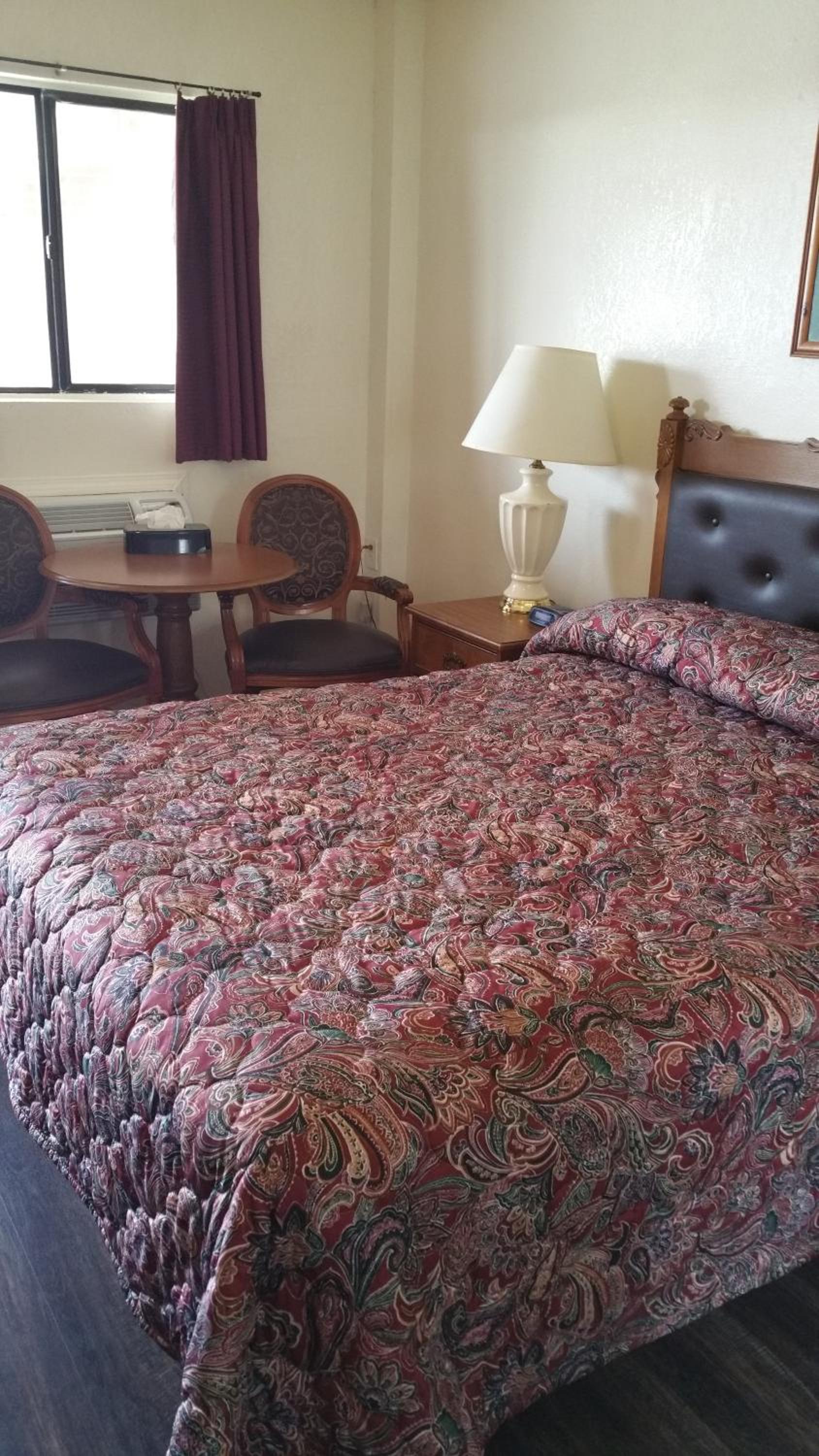 Ontario Inn photo 13