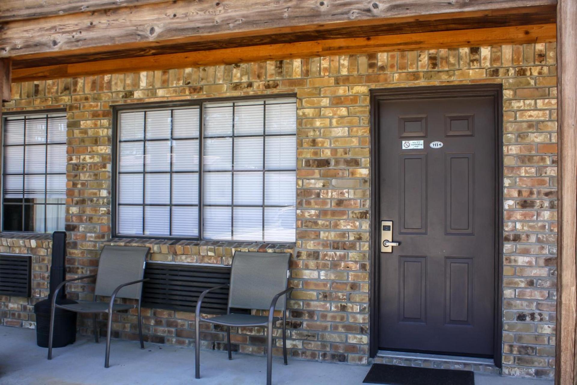 Rayburn Inn photo 6
