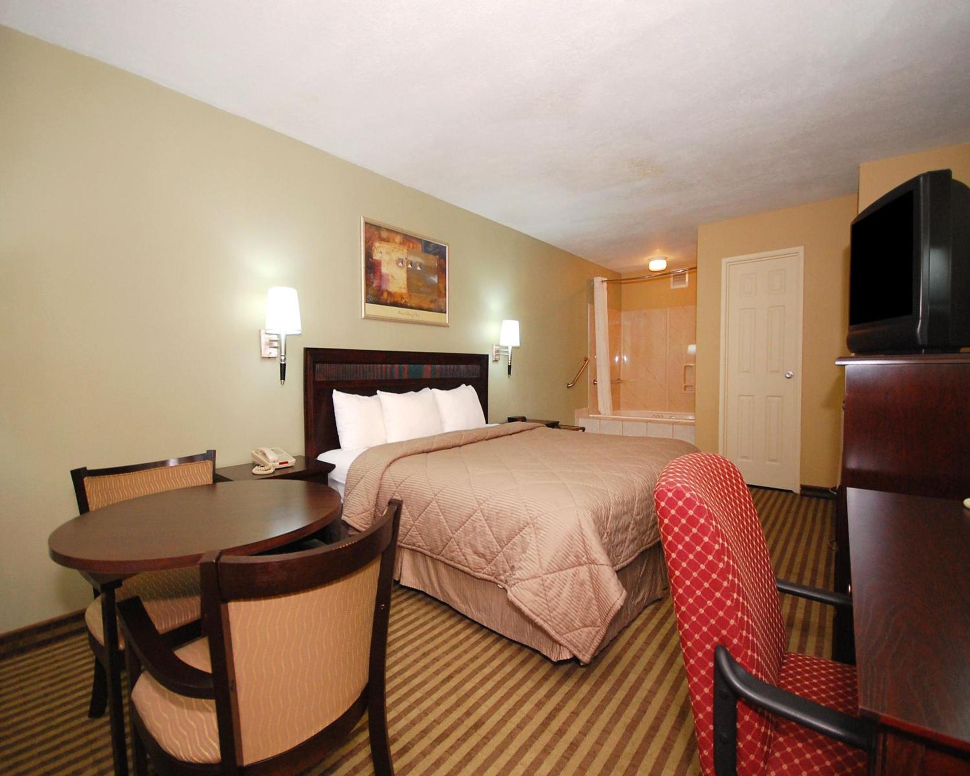 Quality Inn Mt Pleasant photo 32
