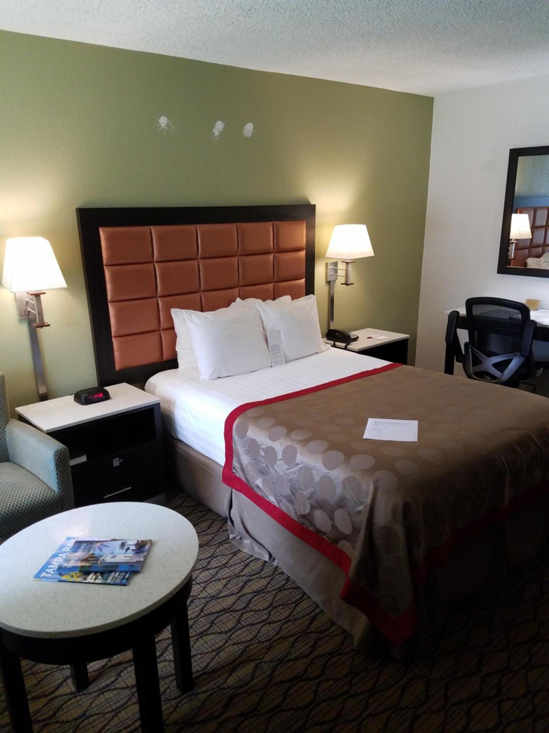 Ramada by Wyndham Temple Terrace/Tampa North photo 35