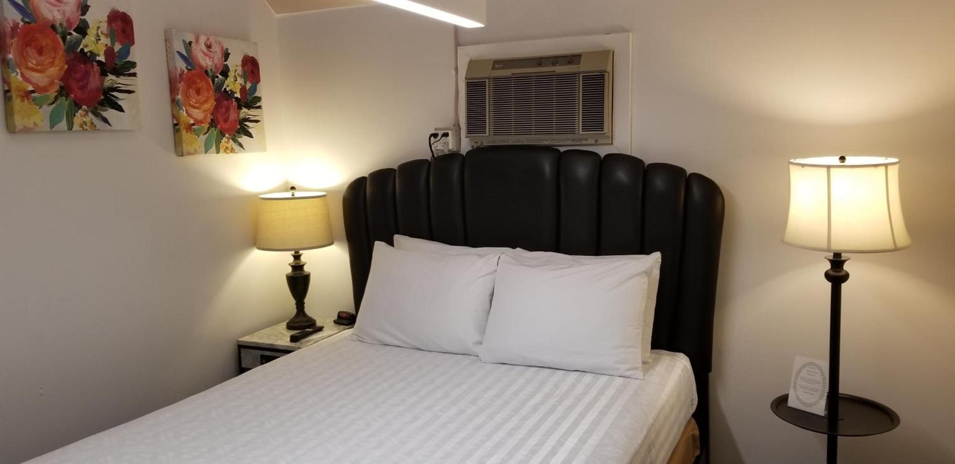 Deep Water Inn photo 31