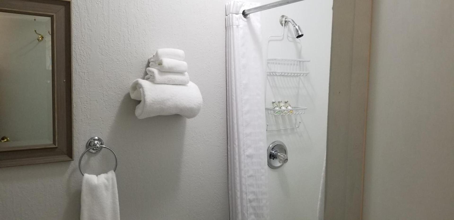 Deep Water Inn photo 18