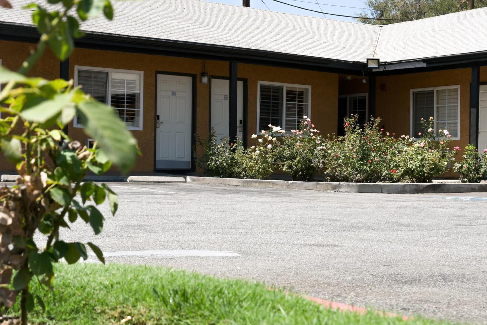Covina Motel photo 22