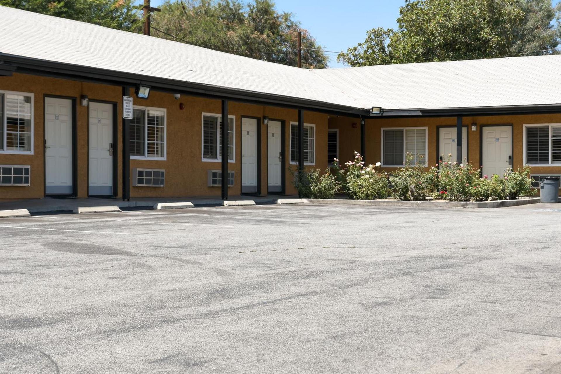 Covina Motel photo 3