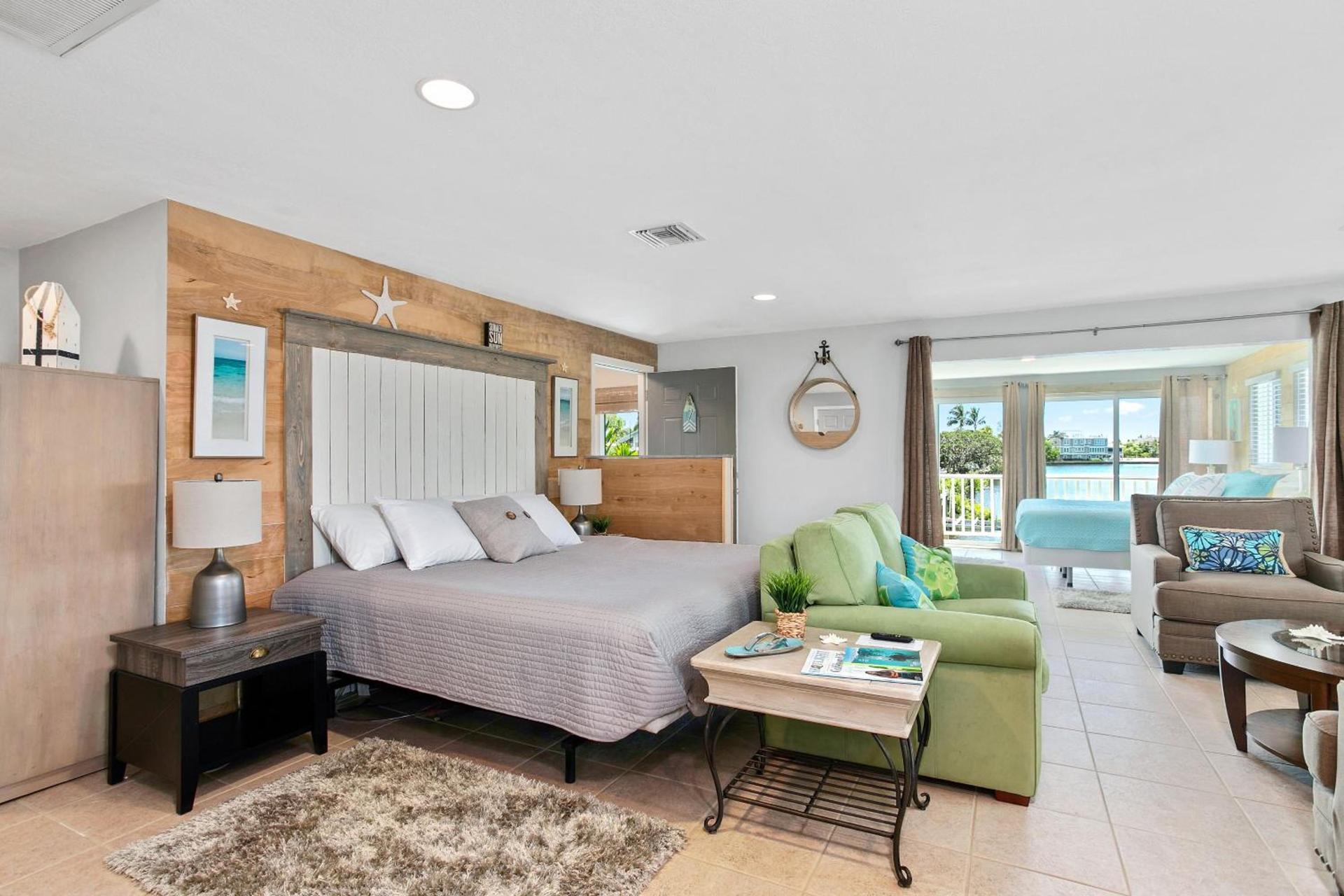 Latitude 26 Waterfront Boutique Resort - Bonita Springs photo 22