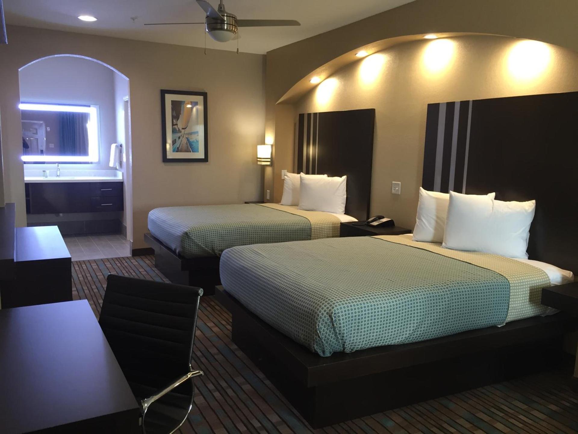 Econo Lodge Inn & Suites Houston NW-Cy-Fair photo 8