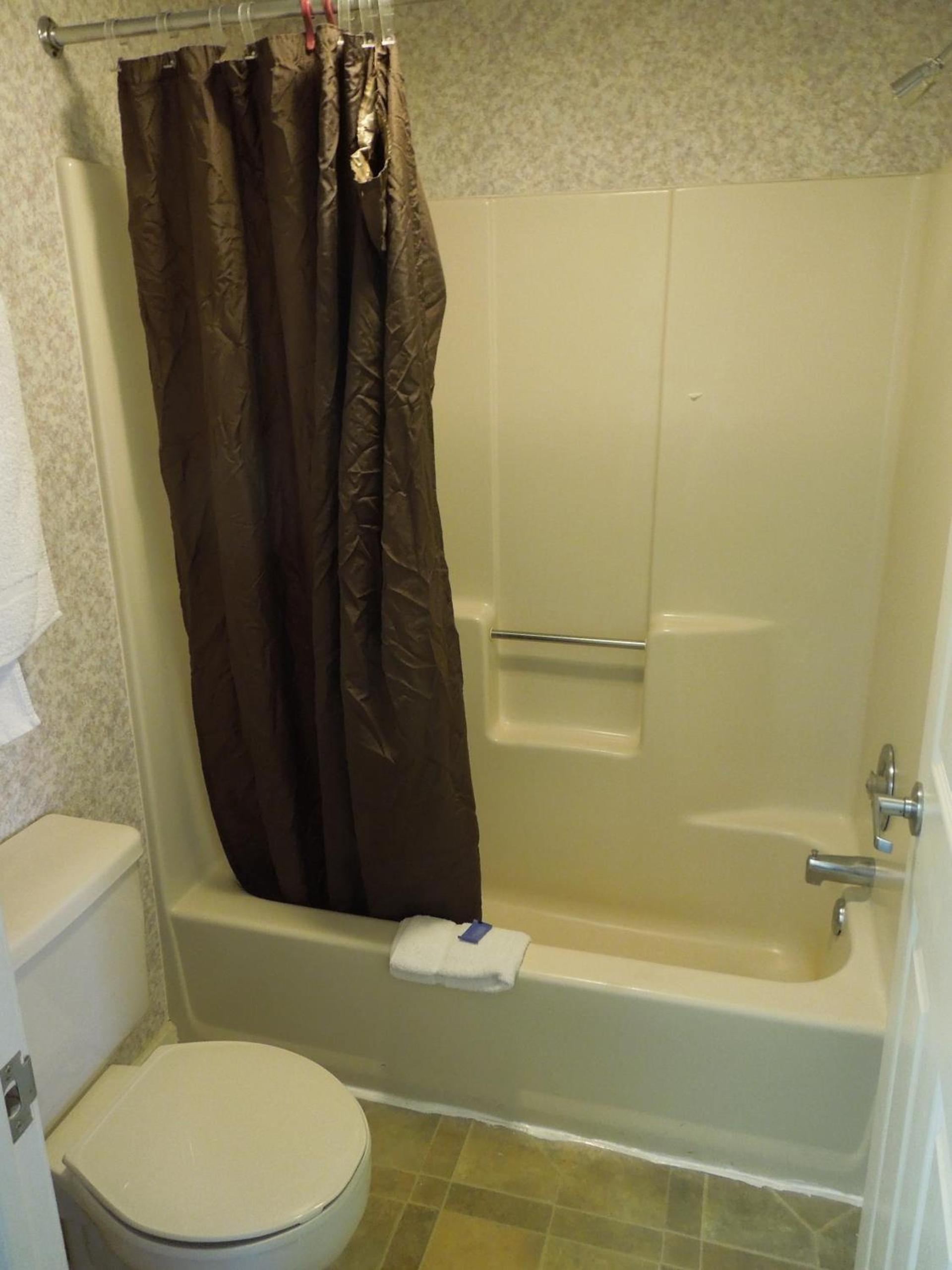 Red Carpet Inn Absecon photo 5