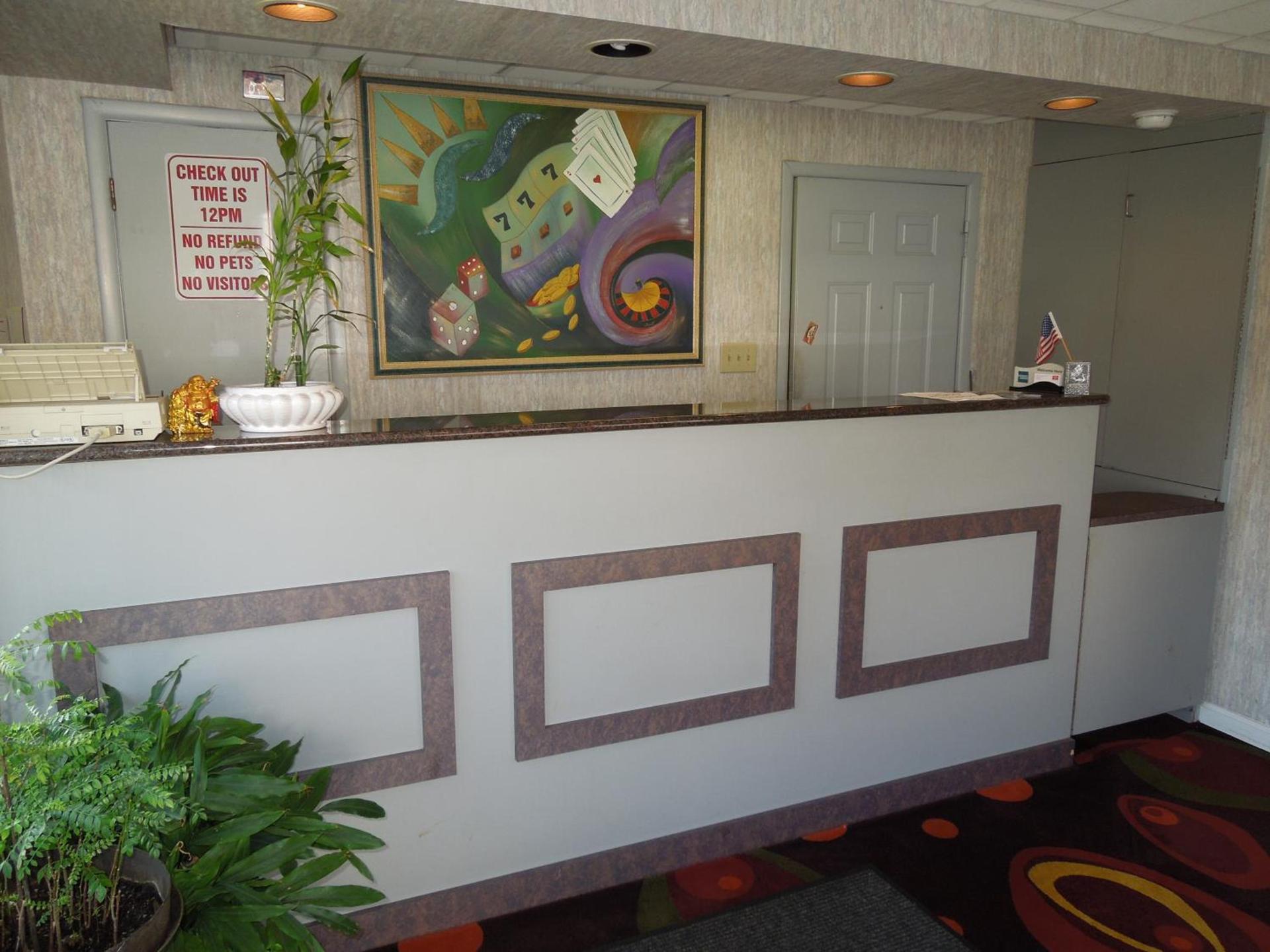 Red Carpet Inn Absecon photo 16