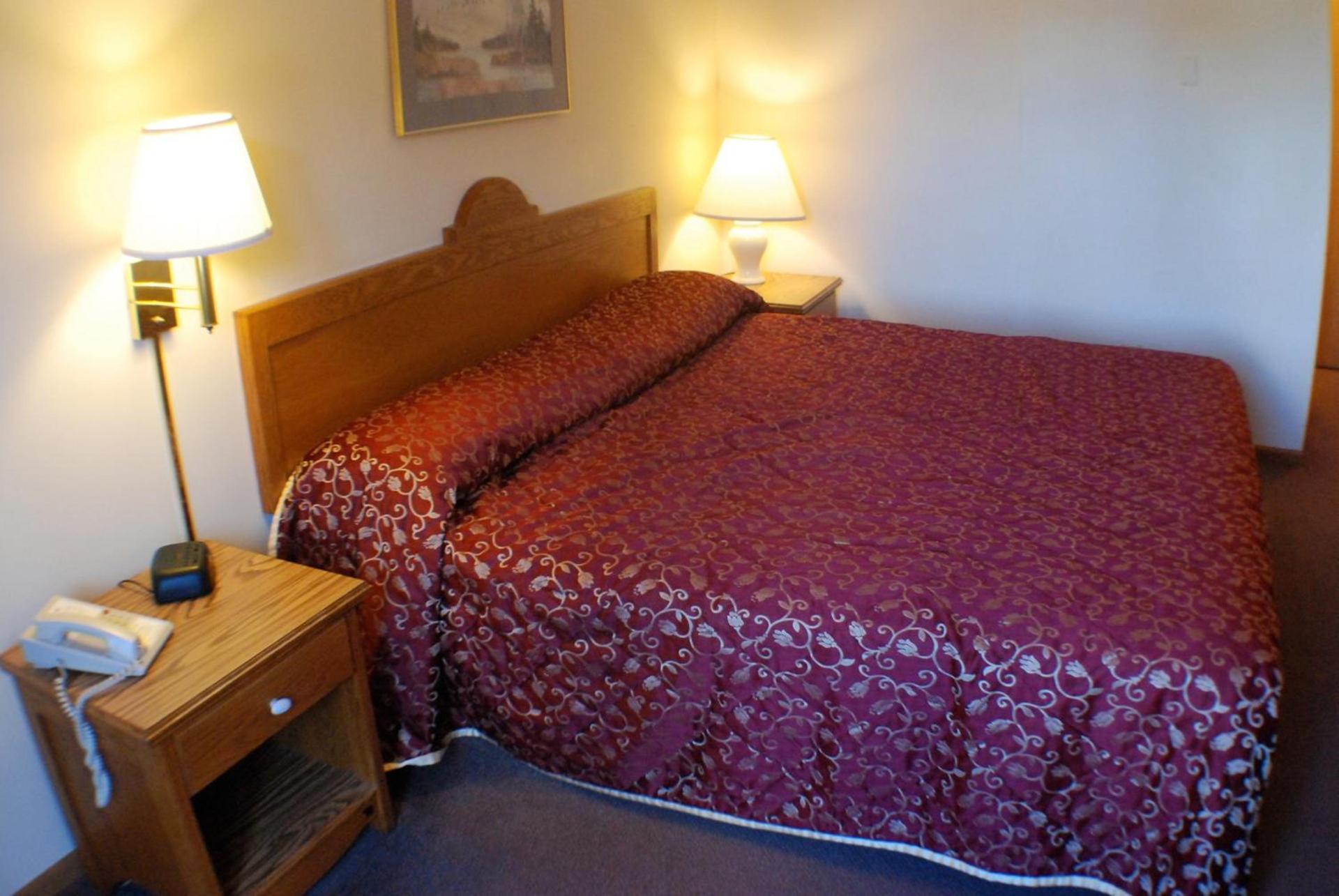 Luck Country Inn photo 26