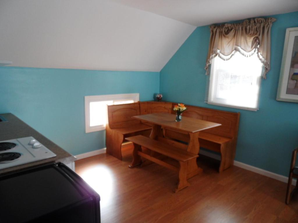 Seven Dwarfs Motel & Cabins photo 44
